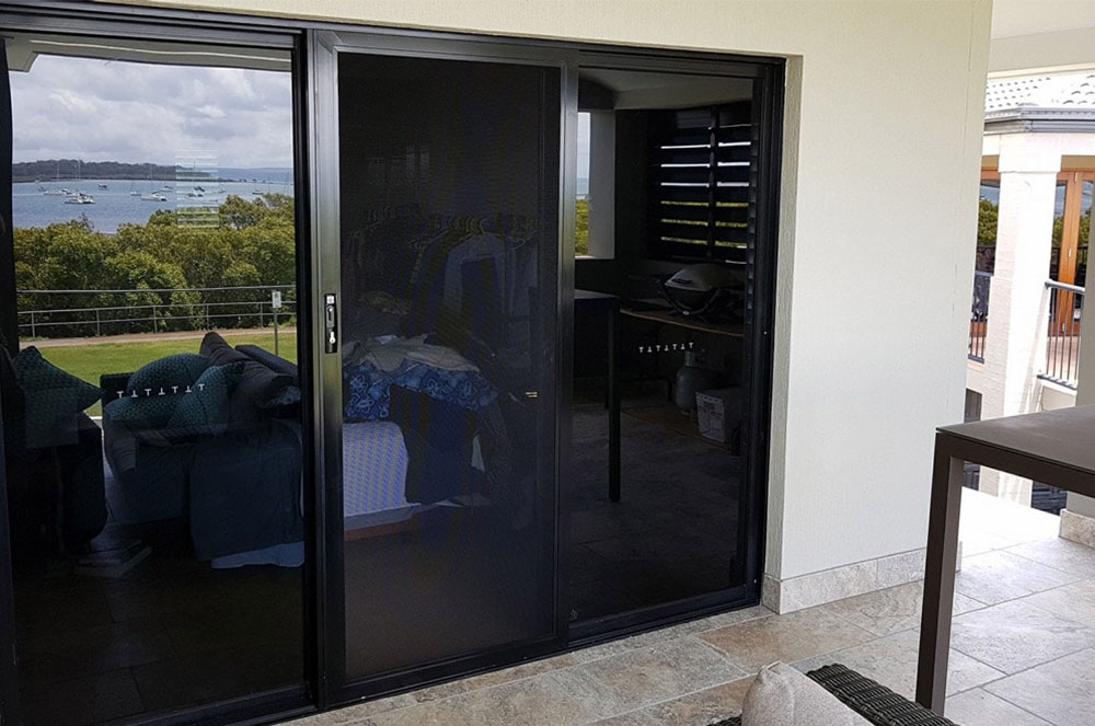 Outside view ForceField sliding door